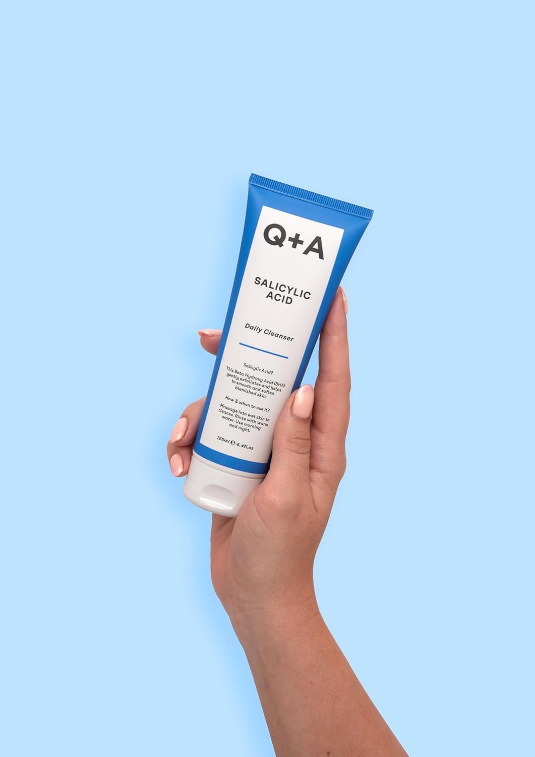 Q+A Niacinamide Gentle Exfoliating Face Cleanser