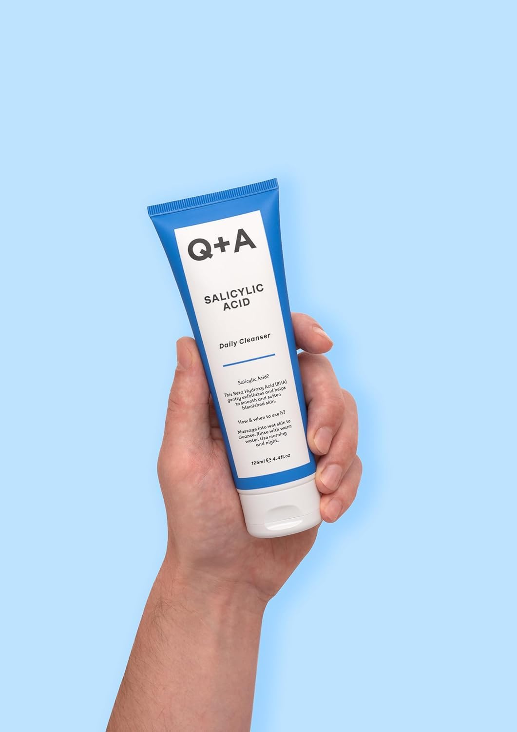 Q+A Niacinamide Gentle Exfoliating Face Cleanser