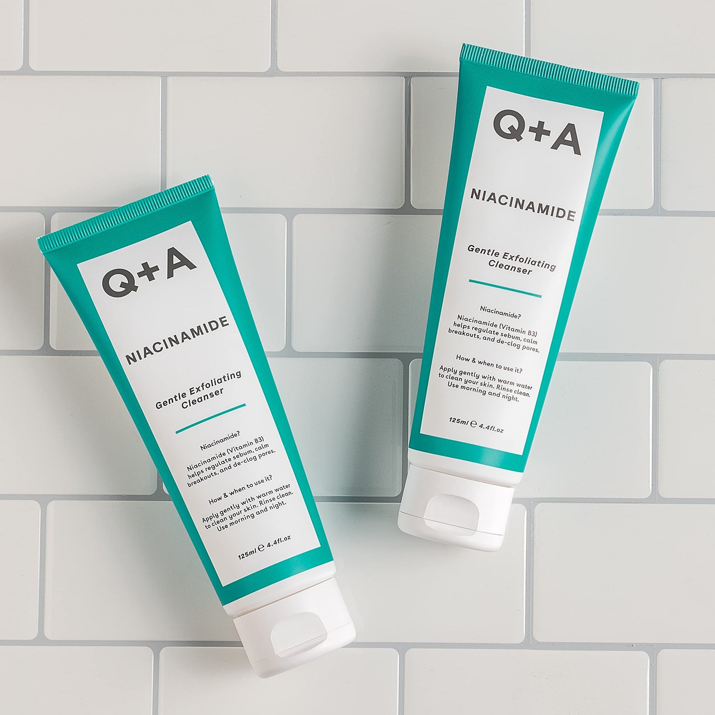 Q+A Niacinamide Gentle Exfoliating Face Cleanser