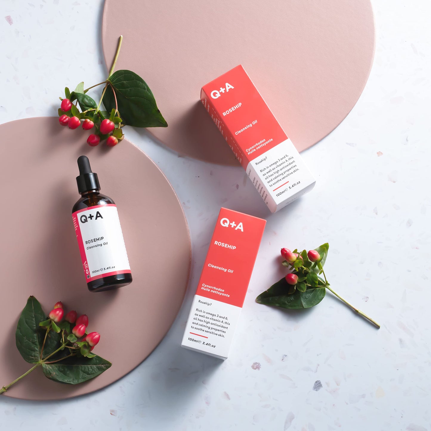 Q+A Niacinamide Gentle Exfoliating Face Cleanser