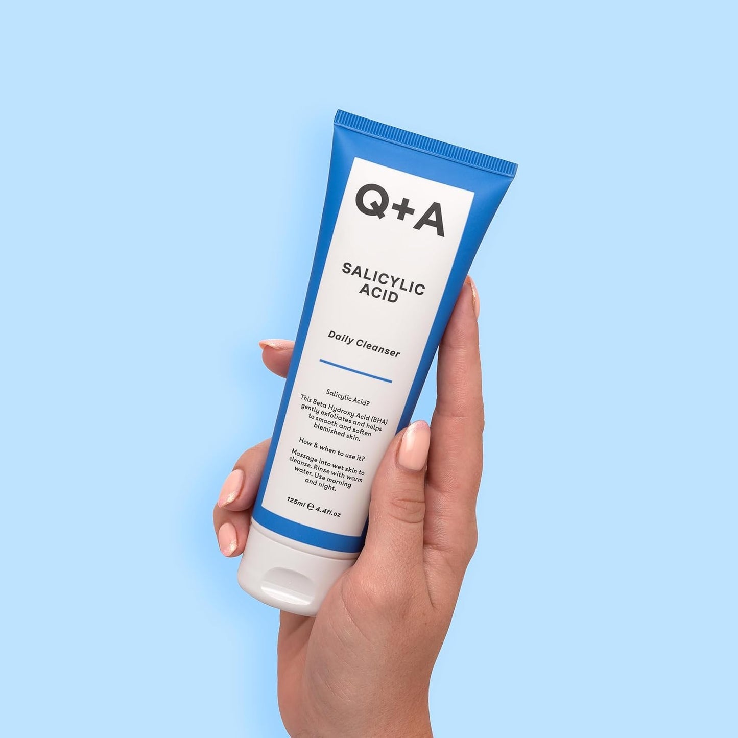 Q+A Niacinamide Gentle Exfoliating Face Cleanser